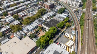 Plus de détails pour 87-28-87-58 130th St, Richmond Hill, NY - Industriel/Logistique à vendre