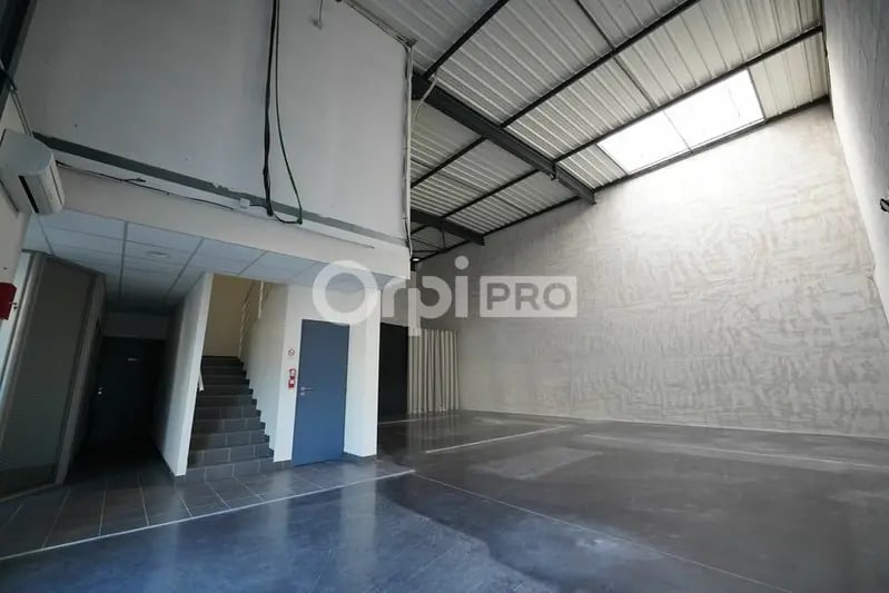 89 Avenue Des Bruyères, Décines-Charpieu à louer - Photo intérieure – Image 2 sur 9