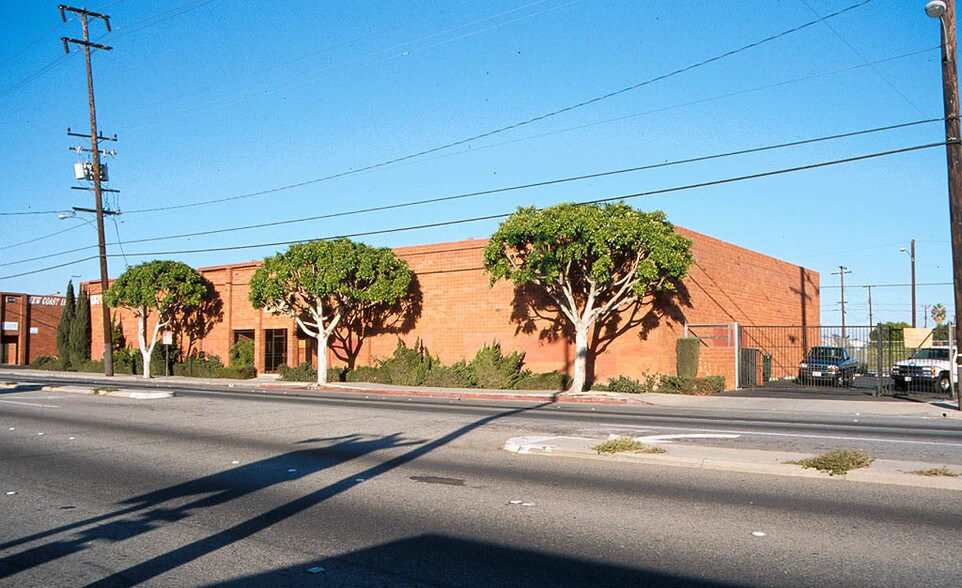 13700 Crenshaw Blvd, Gardena, CA à vendre - Photo principale – Image 1 sur 17