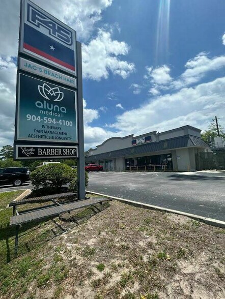13550 Atlantic Blvd, Jacksonville, FL à vendre - Photo de l’immeuble – Image 2 sur 3