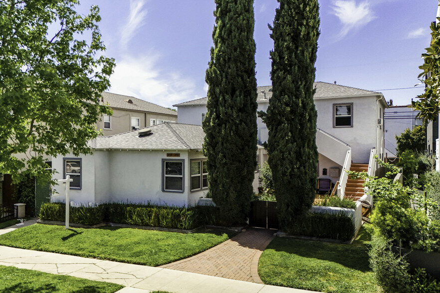 1439 S Crescent Heights Blvd, Los Angeles, CA à vendre - Photo de l’immeuble – Image 1 sur 59