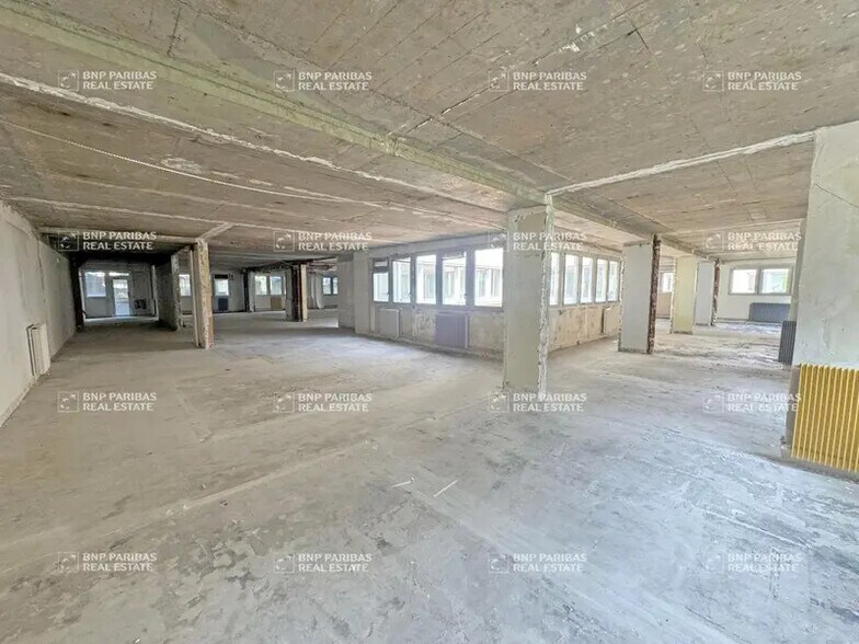 Immeuble residentiel dans Paris à vendre - Photo de l’immeuble – Image 2 sur 8