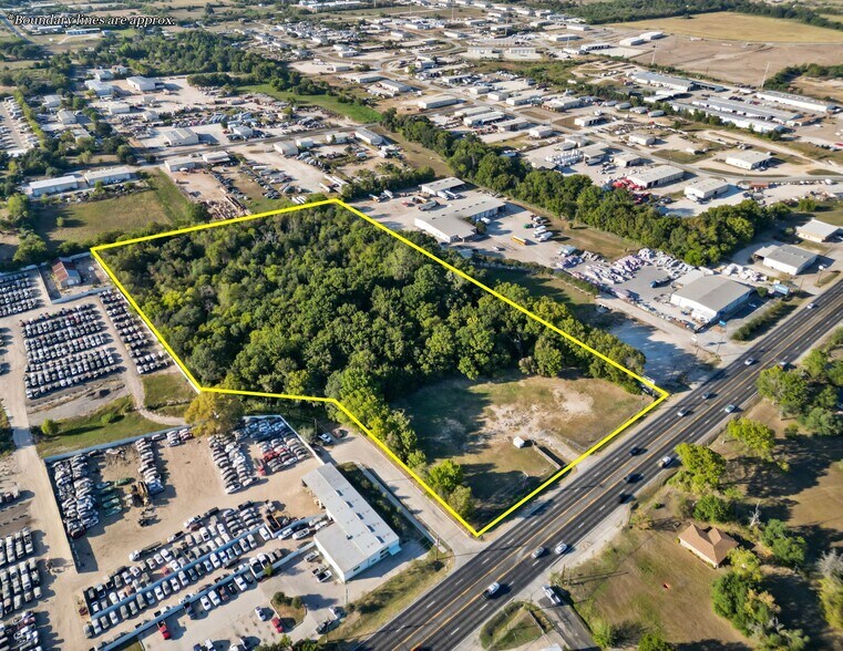 4000 State Highway 21, Bryan, TX à vendre - Photo principale – Image 1 sur 4