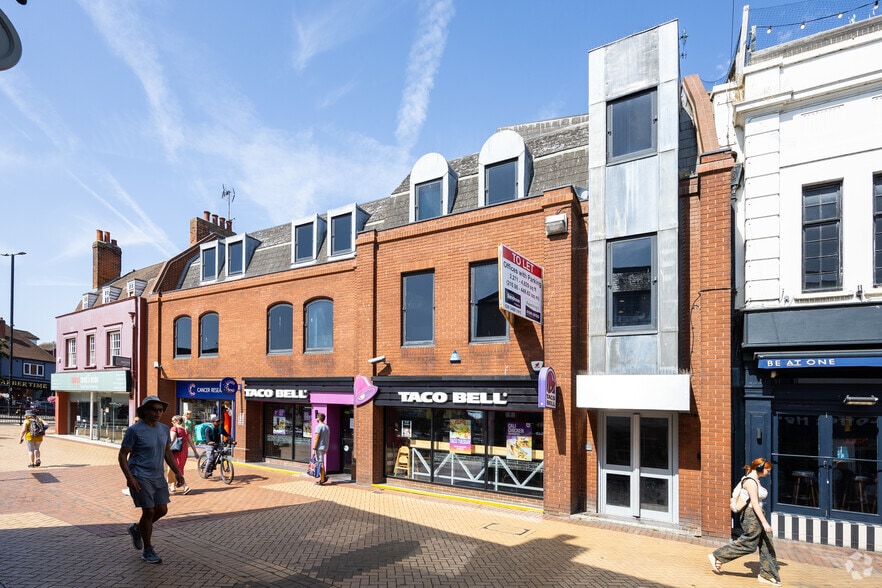 218A Moulsham St, Chelmsford à louer - Photo principale – Image 1 sur 8