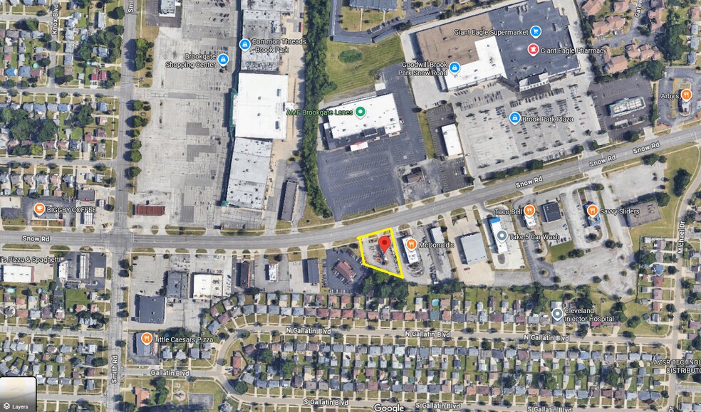 14911 Snow Rd, Brook Park, OH à louer - Photo de l’immeuble – Image 2 sur 3