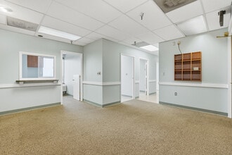 6196 Oxon Hill Rd, Oxon Hill, MD à louer Photo intérieure– Image 2 sur 12