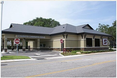 1201 9th St W, Bradenton, FL à louer - Photo de l’immeuble – Image 1 sur 22