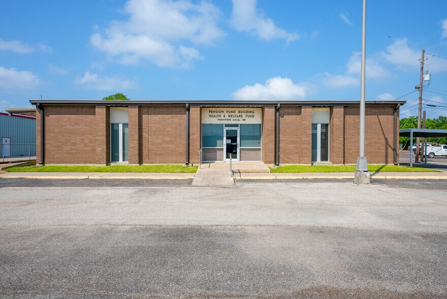 3500 US 69, Nederland, TX à vendre - Photo de l’immeuble – Image 3 sur 50