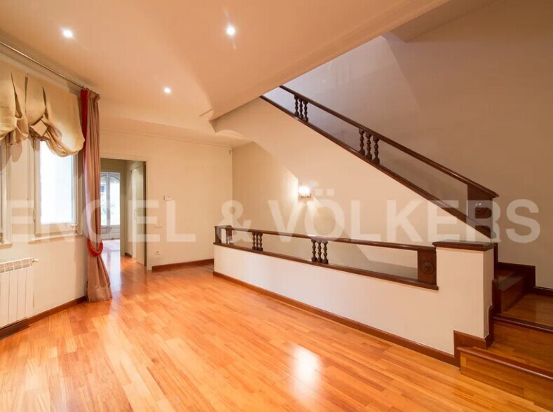 Bureau dans Barcelone, Barcelona à vendre - Photo intérieure – Image 2 sur 5