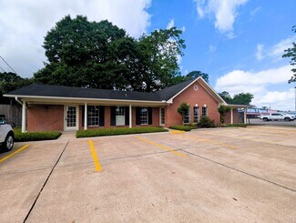 Plus de détails pour 3635 Eastex Fwy, Beaumont, TX - Bureau à vendre