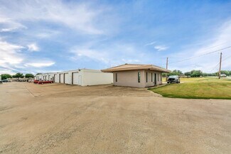 Plus de détails pour 2000 Whitley Rd, Keller, TX - Industriel/Logistique à louer