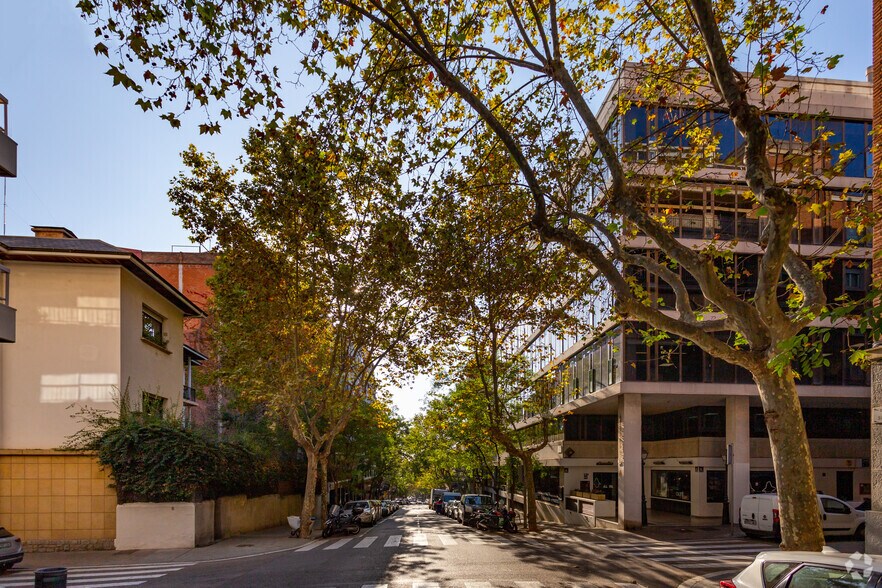 Carrer de Plató, 6, Barcelone, Barcelona à louer - Photo de l’immeuble – Image 3 sur 5