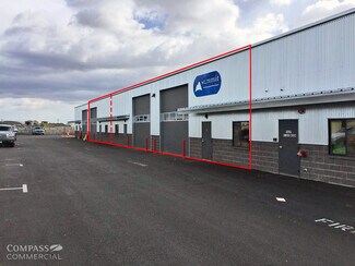 Plus de détails pour 688 SW Veterans Way, Redmond, OR - Industriel/Logistique à louer