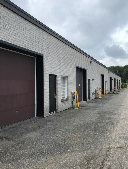 36-38 Rue de Valcourt, Gatineau, QC à louer - Photo de l’immeuble – Image 3 sur 5