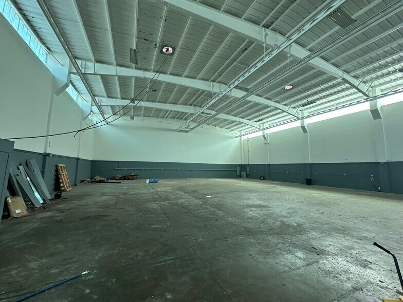 1433 Yosemite Ave & 1430 Armstrong Ave, San Francisco, CA à louer - Photo de l’immeuble – Image 3 sur 7