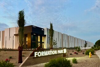 Plus de détails pour NEC of Celebrate Life Way & Bullard Ave, Goodyear, AZ - Industriel/Logistique à louer