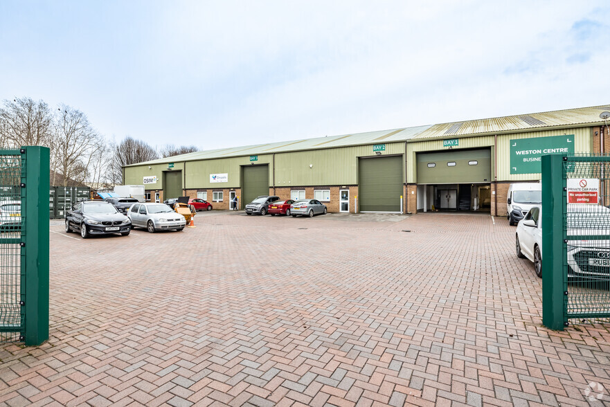 Weston Rd, Crewe à louer - Photo de l’immeuble – Image 2 sur 2