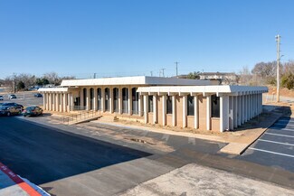 Plus de détails pour 416 NE 46th St, Oklahoma City, OK - Bureau à louer