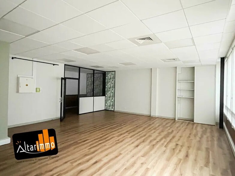 Bureau dans Chartres à louer - Photo intérieure – Image 1 sur 5