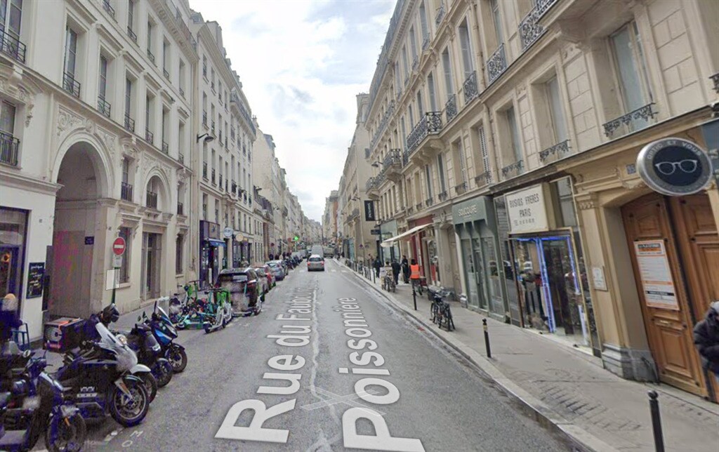 Local commercial dans Paris à louer Photo de l’immeuble– Image 1 sur 4