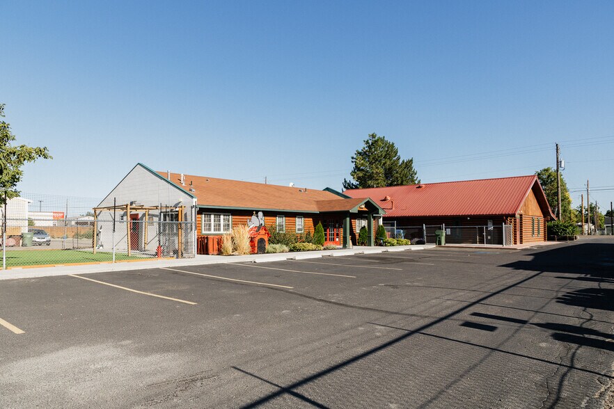 2502-2514 SW 4th ave, Ontario, OR à vendre - Photo de l’immeuble – Image 2 sur 13