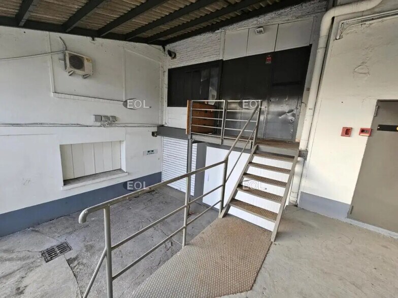 Local d’activités dans Villeneuve-Saint-Georges à louer - Photo intérieure – Image 3 sur 5