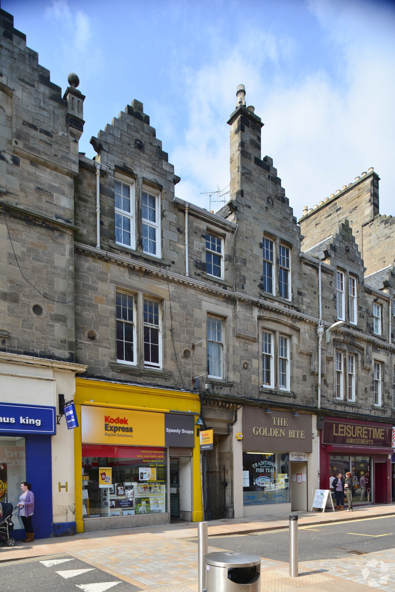 77 High St, Kirkcaldy à louer Photo principale– Image 1 sur 4