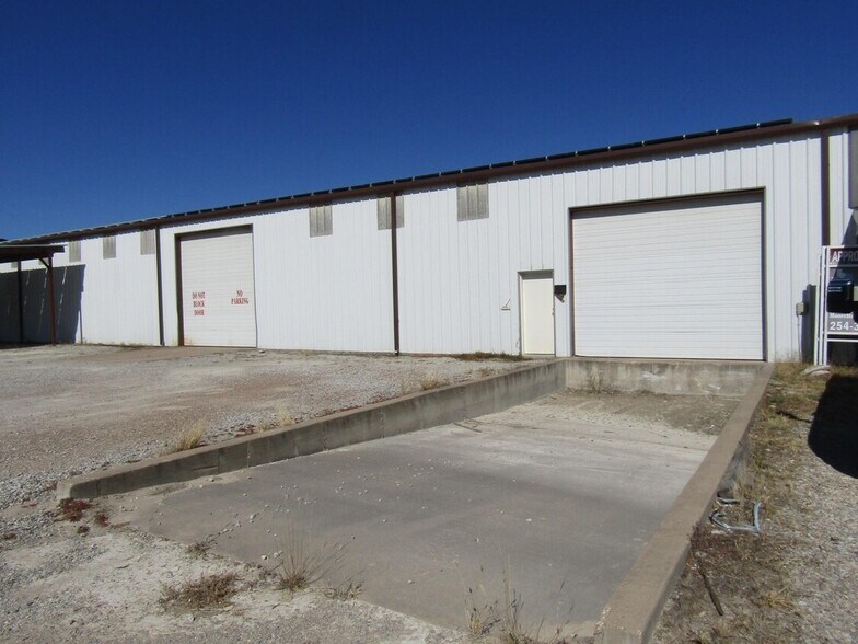 6330 SW US Highway 377, Dublin, TX à louer - Photo de l’immeuble – Image 2 sur 4