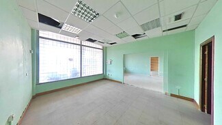 Plus de détails pour Local commercial à vendre