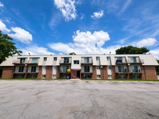 Plus de détails pour 7810 Blondo St, Omaha, NE - Logement à vendre