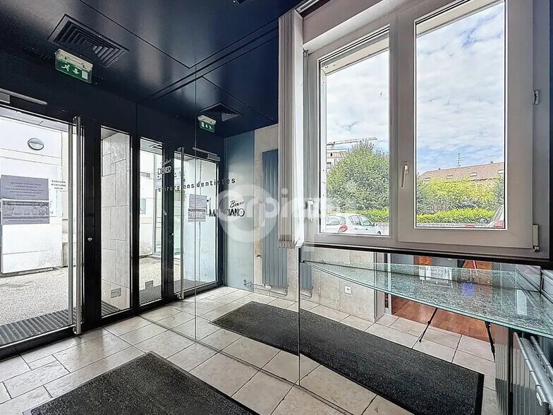 30 B Avenue De Bâle, Saint-Louis à vendre - Photo de l’immeuble – Image 2 sur 12