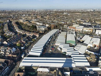 Plus de détails pour 28 Zennor Rd, Londres - Industriel/Logistique à louer