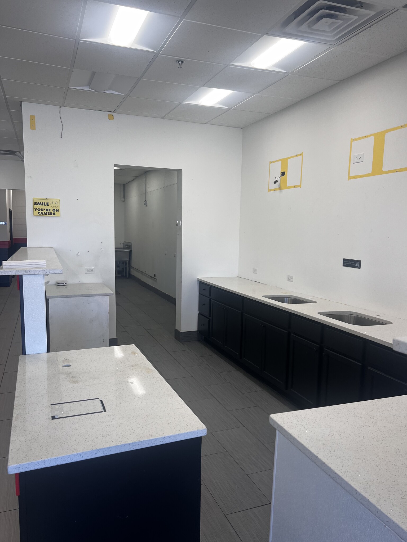 401-499 Lake Cook Rd, Deerfield, IL à louer Photo intérieure– Image 1 sur 3