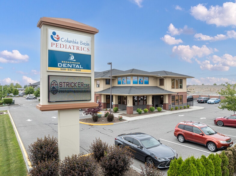9521 Sandifur Pky, Pasco, WA à louer - Photo de l’immeuble – Image 1 sur 9