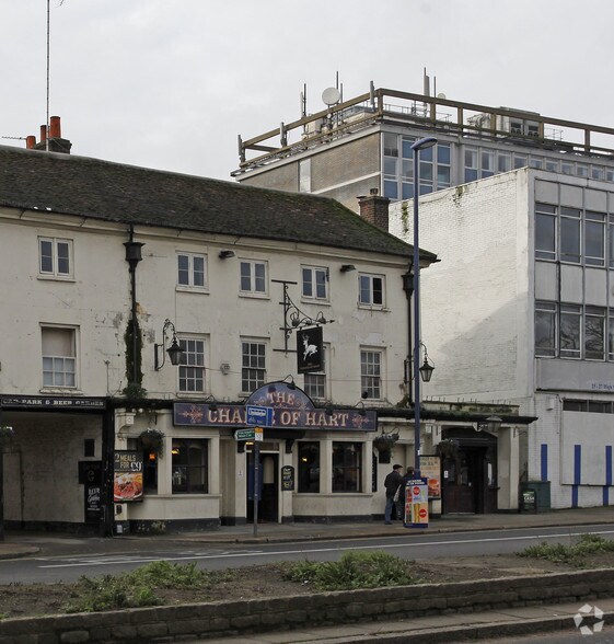19-21 High St, Edgware à louer - Photo de l’immeuble – Image 2 sur 2