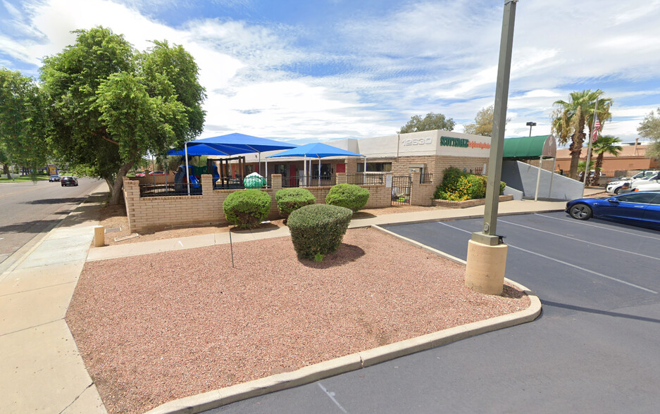 12630 N 48th St, Phoenix, AZ à louer - Photo de l’immeuble – Image 2 sur 4