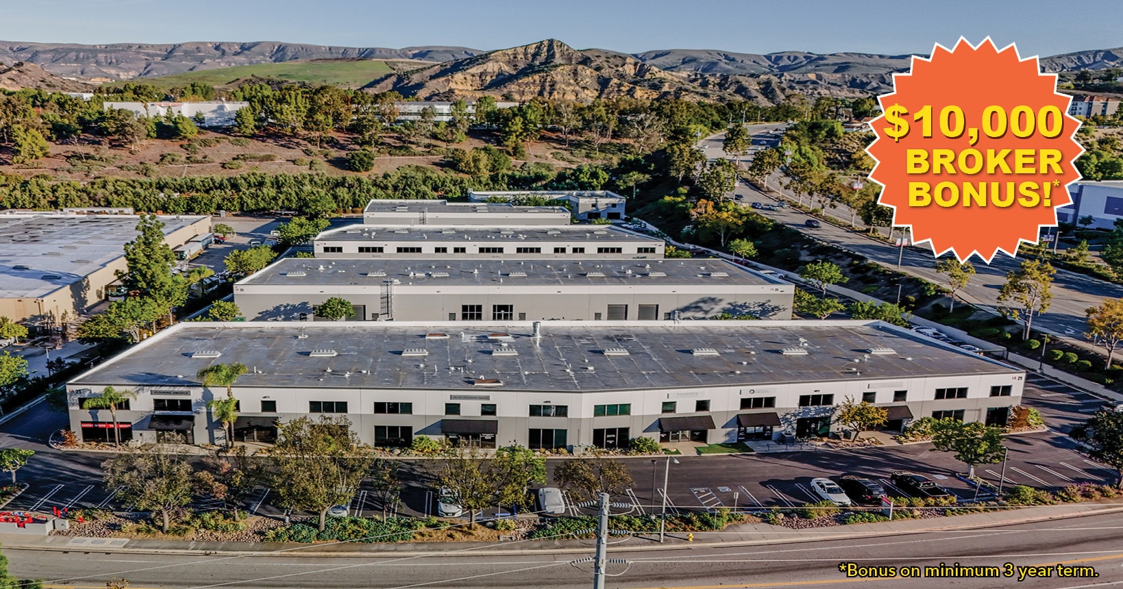 21-29 W Easy St, Simi Valley, CA à louer Photo intérieure– Image 1 sur 1