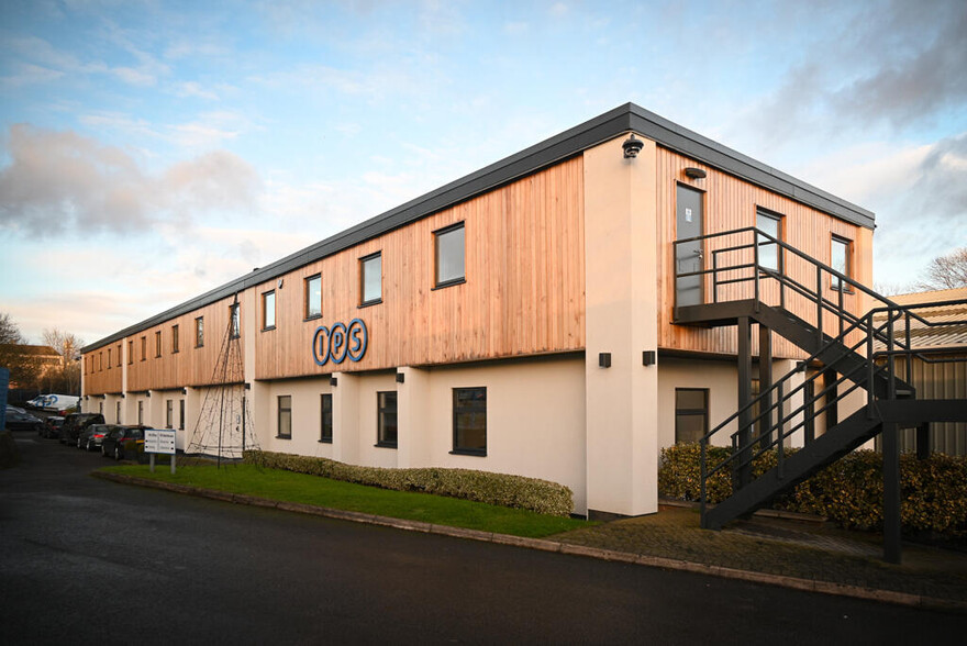 29 Mount Ave, Milton Keynes à louer - Photo de l’immeuble – Image 2 sur 4