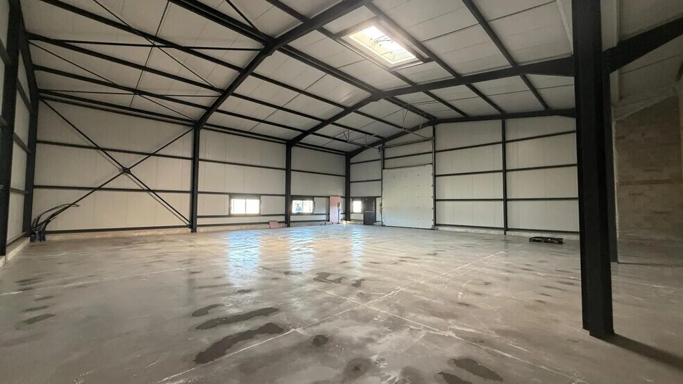 Industriel/Logistique dans Montagnat à vendre - Photo intérieure – Image 1 sur 1