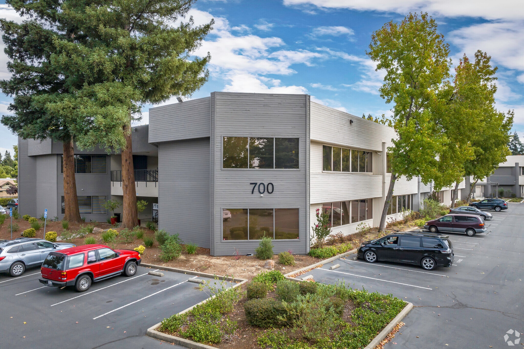 11344 Coloma Rd, Gold River, CA à louer Photo principale– Image 1 sur 24