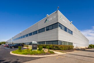 Plus de détails pour 230-19 International Airport Ctr Blvd, Springfield Gardens, NY - Bureau à louer
