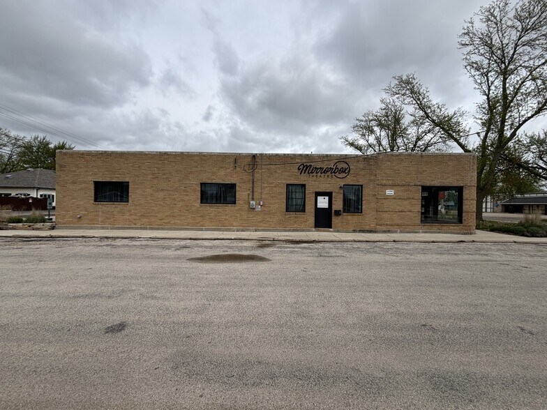 1200 Ellis Blvd NW, Cedar Rapids, IA à louer - Photo de l’immeuble – Image 3 sur 13