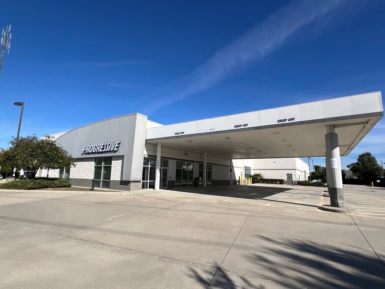 1425 Airline Dr, Metairie, LA à vendre - Photo de l’immeuble – Image 2 sur 12