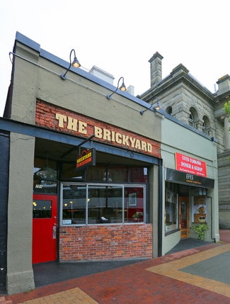 Plus de détails pour 784-788 Yates St, Victoria, BC - Local commercial à vendre