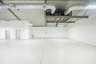 2403 Washington St, Waller, TX à louer Photo intérieure– Image 2 sur 9