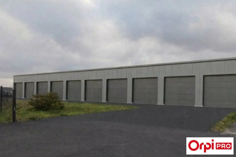 Local d’activités dans Trémuson à louer Photo de l’immeuble– Image 1 sur 4