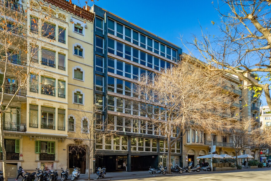 Carrer de Pau Claris, Barcelone, Barcelona à louer - Plan d’étage – Image 1 sur 2