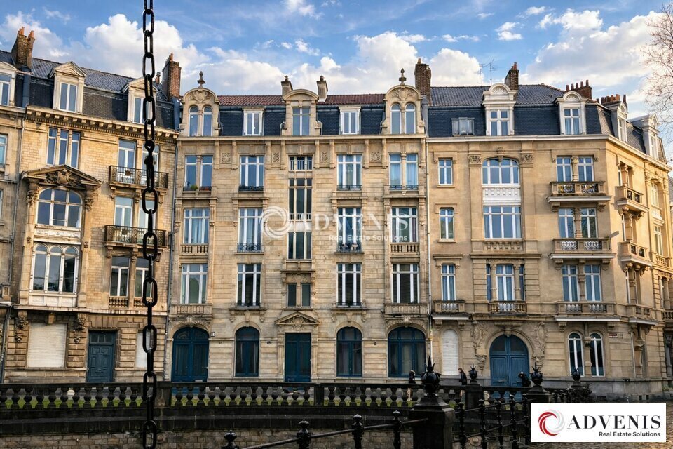 Bureau dans Lille à louer Photo de l’immeuble– Image 1 sur 13