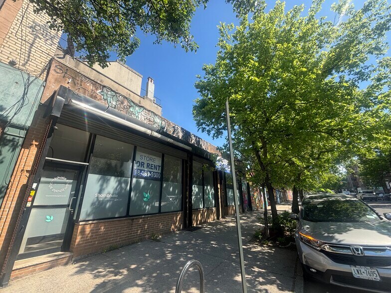 691-697 Washington Ave, Brooklyn, NY à louer - Photo de l’immeuble – Image 3 sur 8