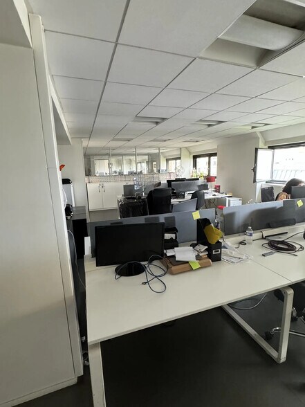 35 Boulevard Georges Clémenceau, Courbevoie à vendre - Photo de l’immeuble – Image 3 sur 11